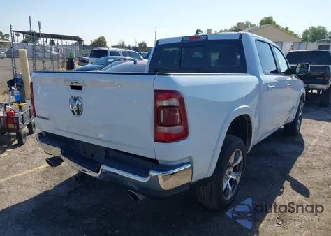 2020 Ram 1500 Laramie 4X2 5'7 Box z USA, uszkodzony, nr VIN 1C6RREJT1LN304942